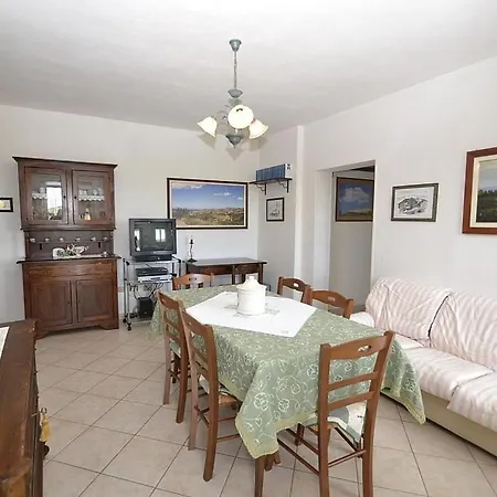 Semesterbostad Sleeps 6 Wifi Cellino Attanasio