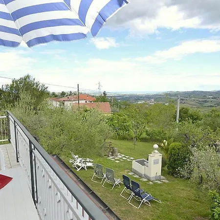 Sleeps 6 Wifi *