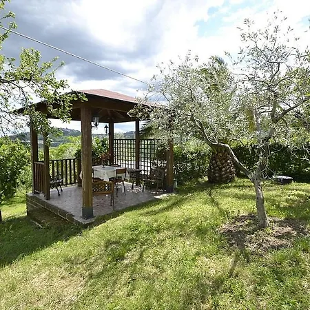Sleeps 6 Wifi *