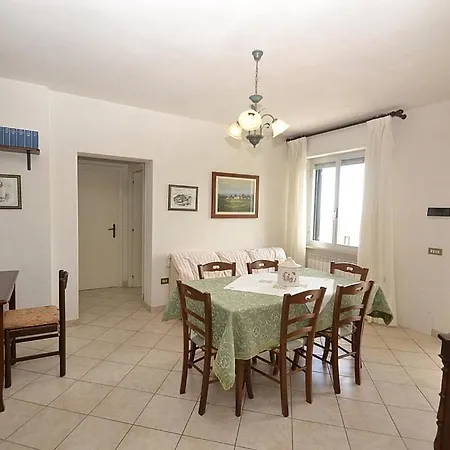 Sleeps 6 Wifi