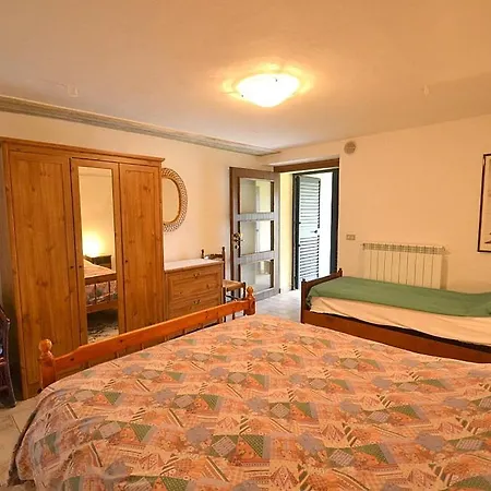 Sleeps 6 Wifi Semesterbostad